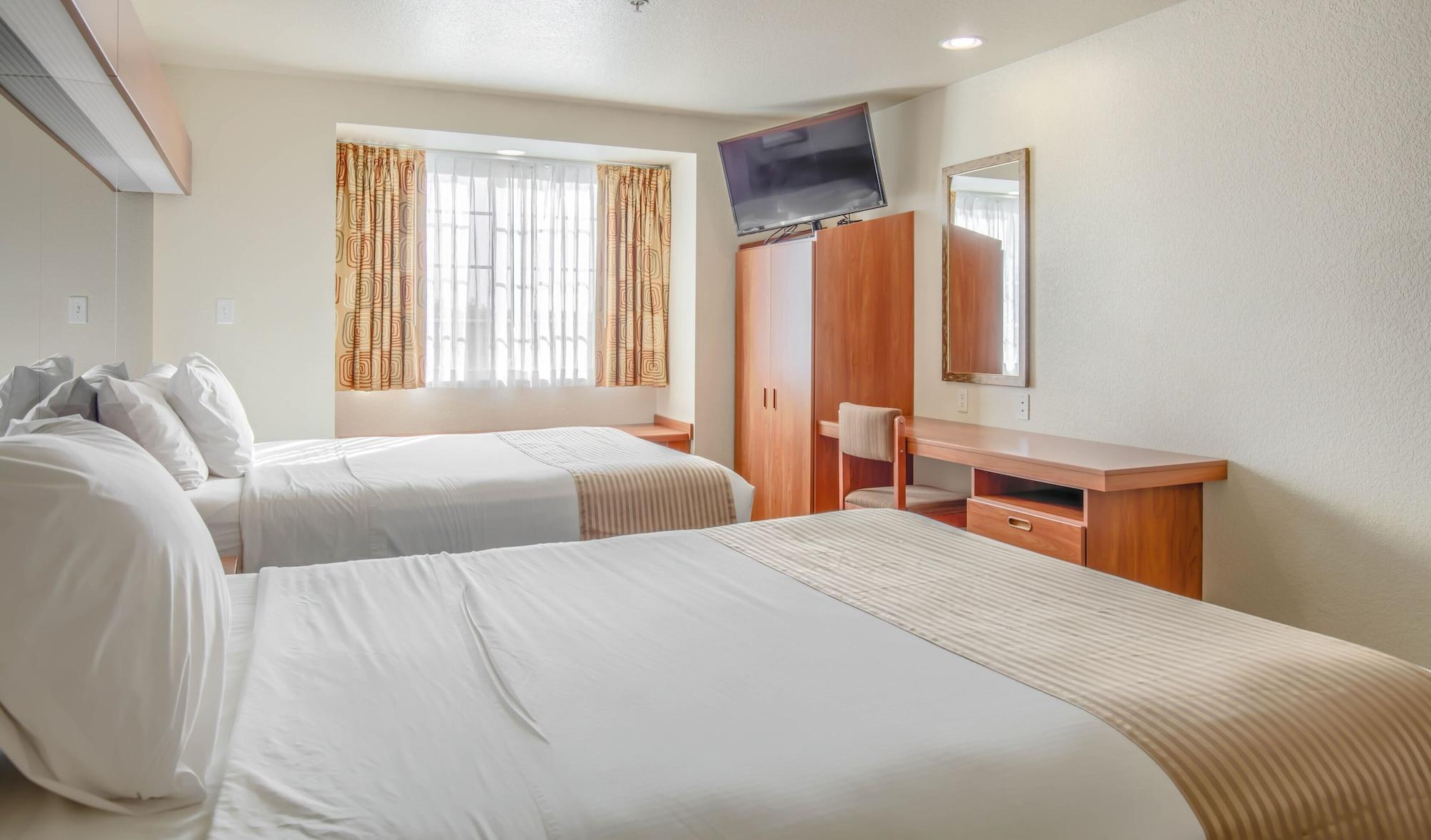 Microtel Inn & Suites By Wyndham Gulf Shores Exteriör bild
