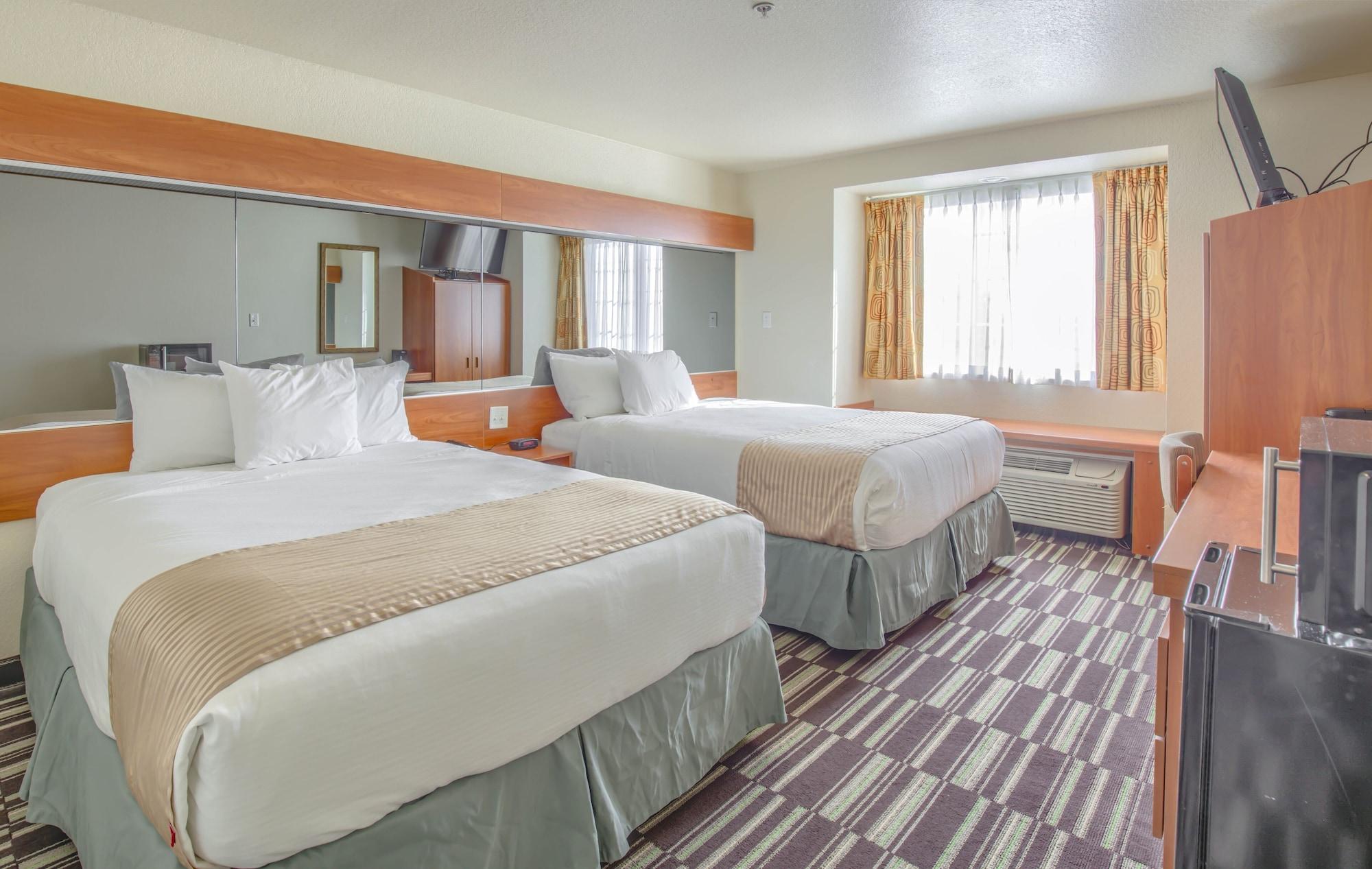 Microtel Inn & Suites By Wyndham Gulf Shores Exteriör bild